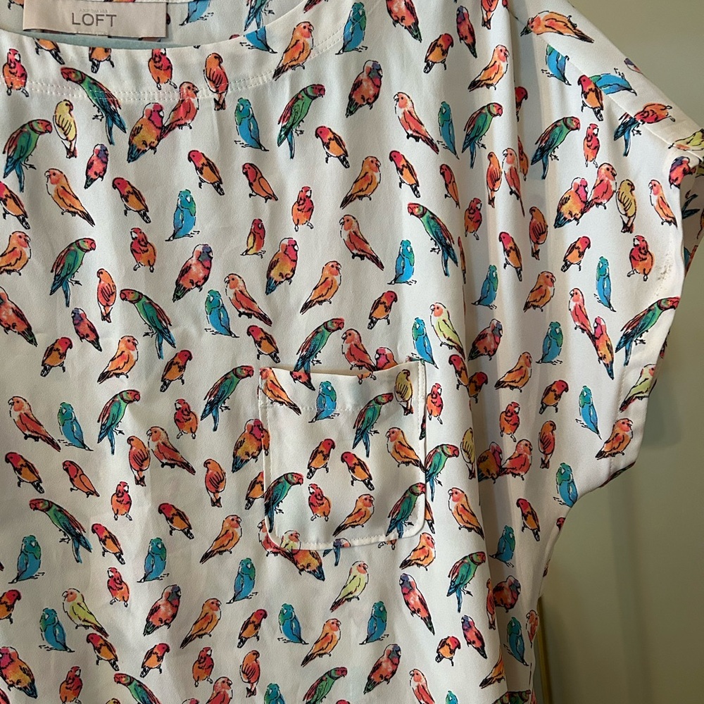 Loft graphic multicolor birds of paradise top women's size medium
